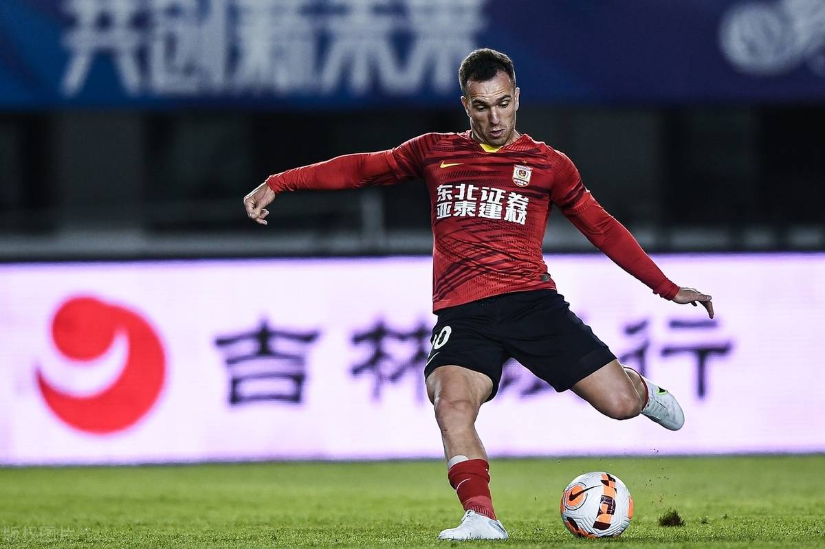 开云体育APP下载-前进！球队积极备战战胜劲旅的简单介绍