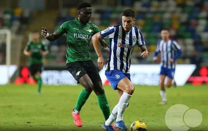 非洲球队在比赛中展现出色表现，引发关注