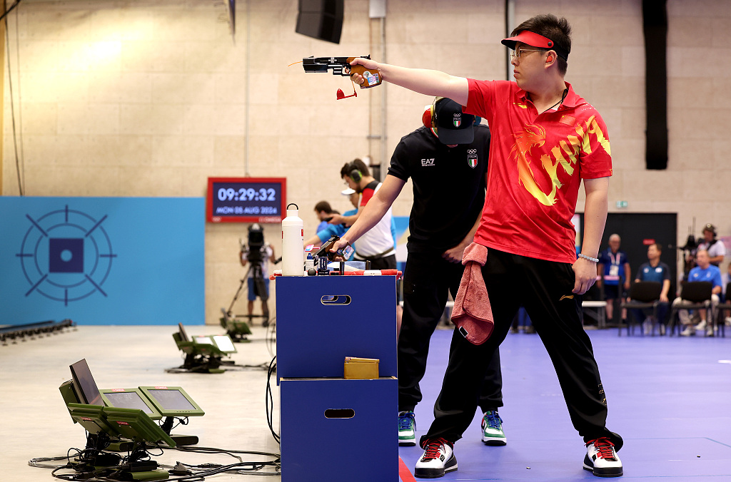 德国选手在射击赛事中发挥出色，获得胜利
