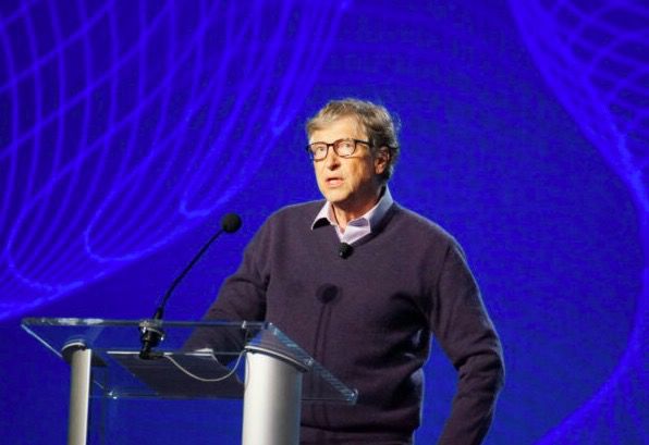 开云体育平台APP-印度女子拳击运动员实力爆发，捧杯的简单介绍