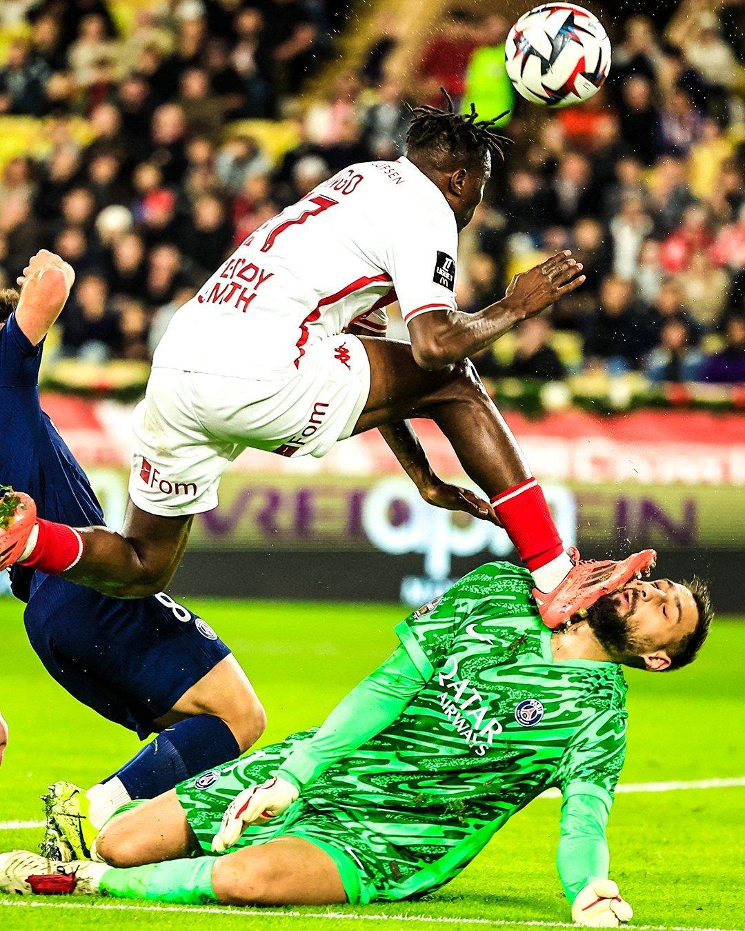 法国足球格局异动，联赛争冠悬念重重的简单介绍