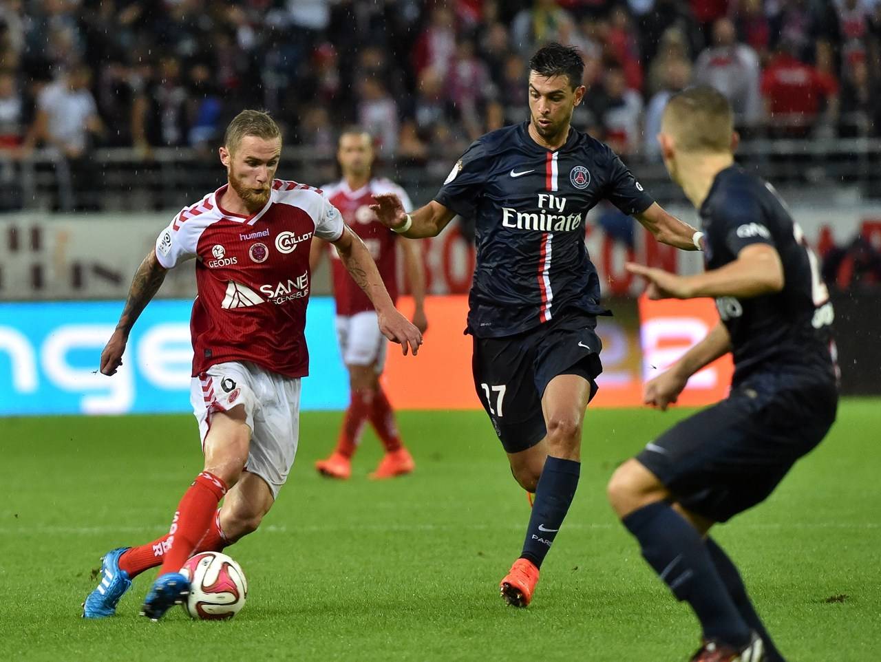 开云APP-兰斯客场-战胜阿尔克马尔，稳定积分榜位置的简单介绍