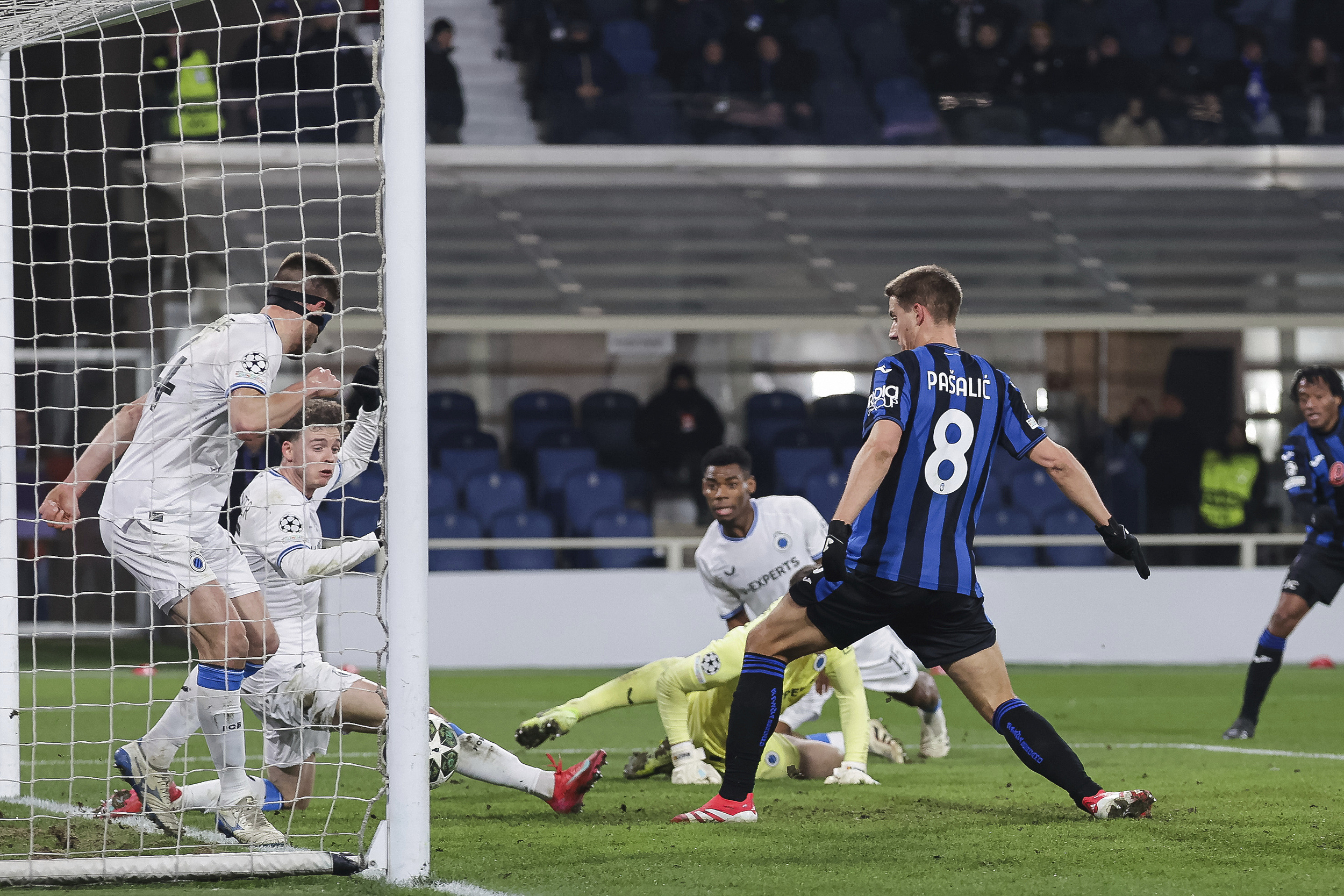 波兰队斩获欧锦赛决赛阶段资格,表现惊艳的简单介绍 波兰队斩获欧锦赛决赛阶段资格,表现惊艳的简单介绍