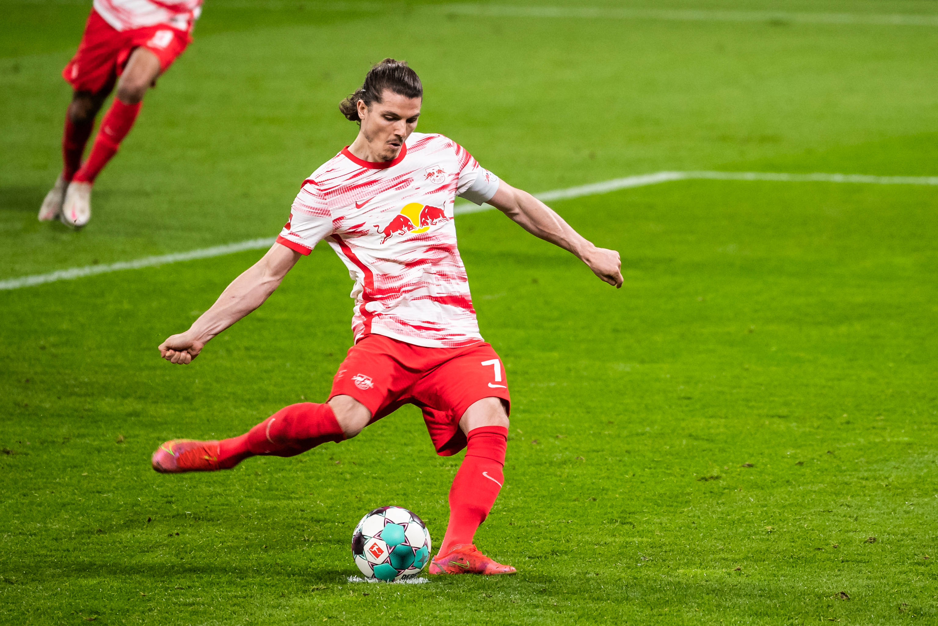 开云平台-包含沃尔夫斯堡豪取比的压倒性胜利，继续前进的词条