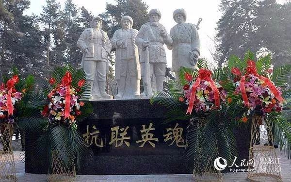 包含沃尔夫斯堡豪取比的压倒性胜利,继续前进的词条 包含沃尔夫斯堡豪取比的压倒性胜利,继续前进的词条