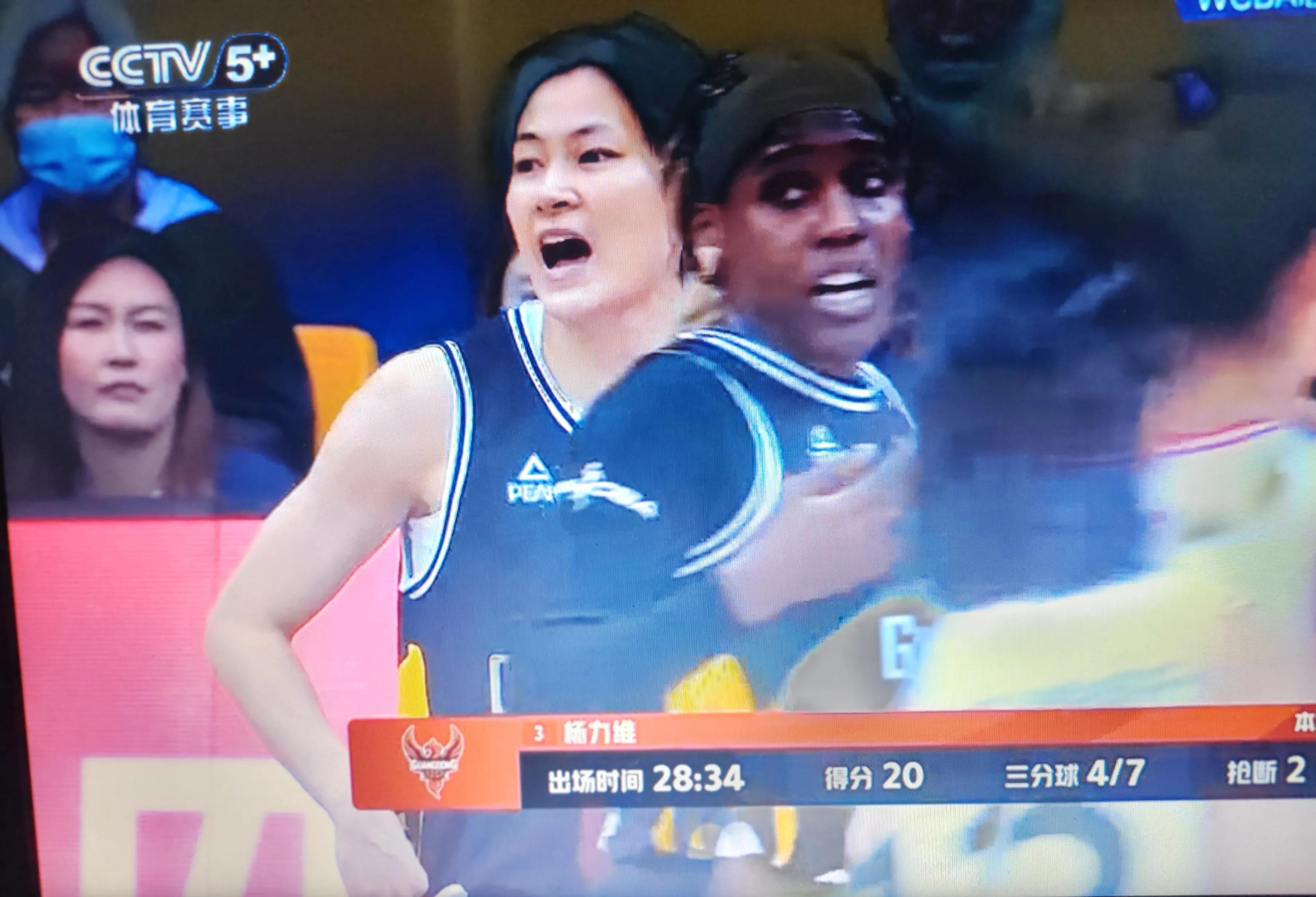 四川队表现出彩,力挫对手实现逆袭的简单介绍 四川队表现出彩,力挫对手实现逆袭的简单介绍