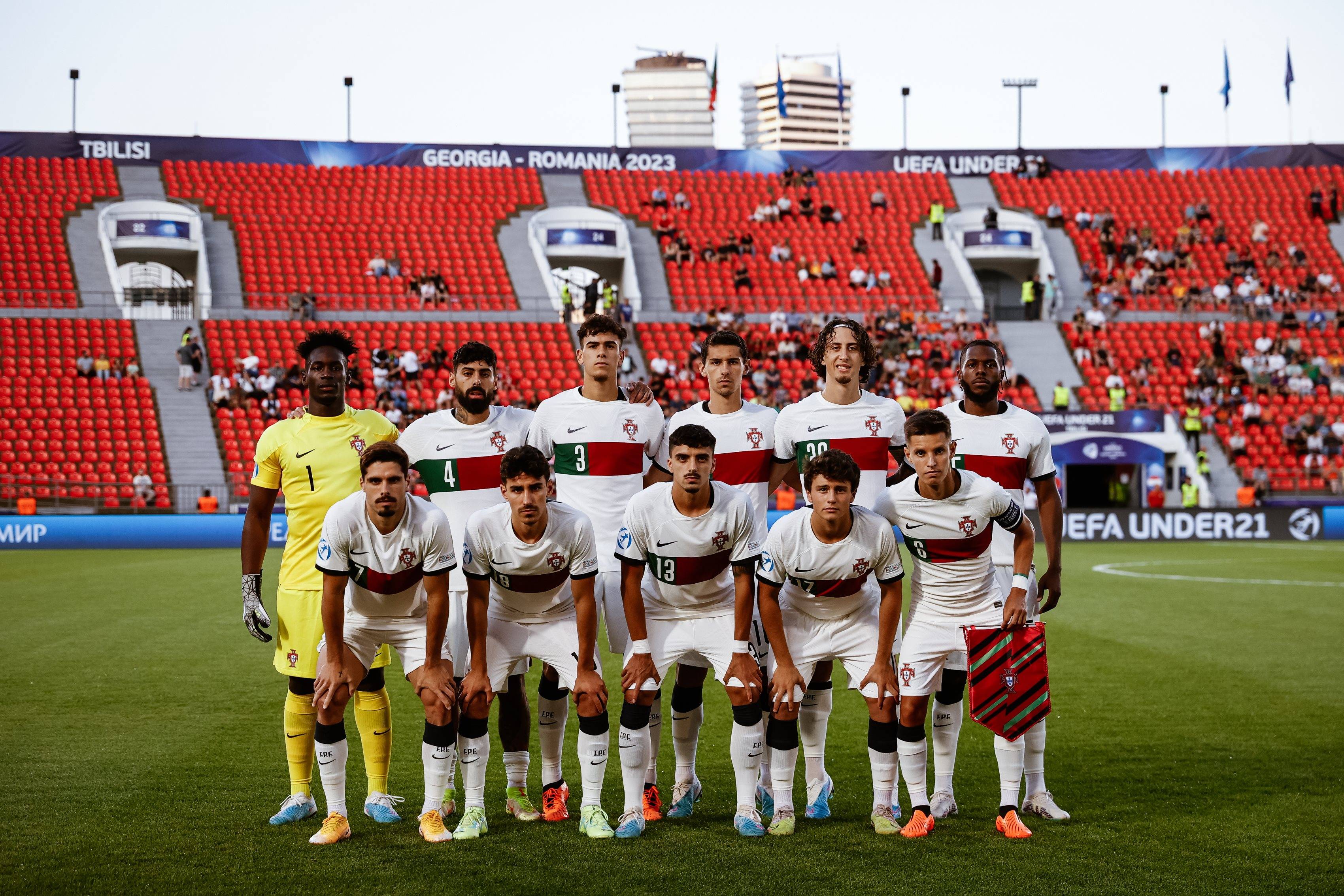 开云体育官方网站-葡萄牙队挑战欧预赛分组赛，球员状态火热的简单介绍