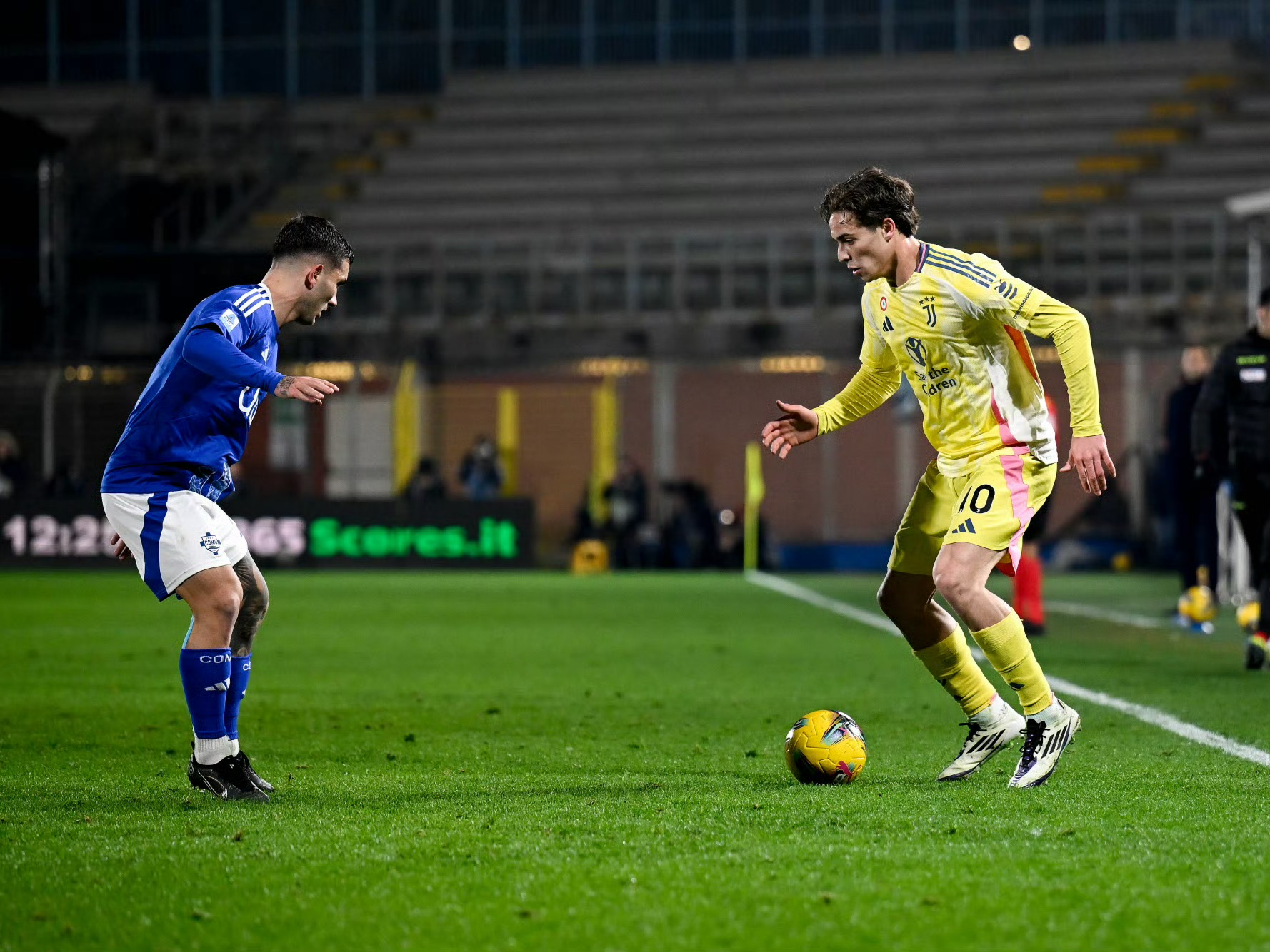 开云体育APP下载-阿贾克斯战胜尤文，表现令人瞩目