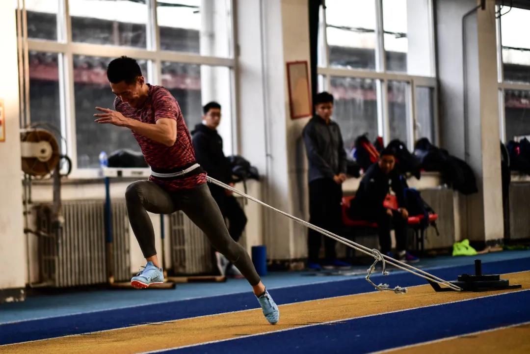 西班牙奥运赛艇选手积极备战