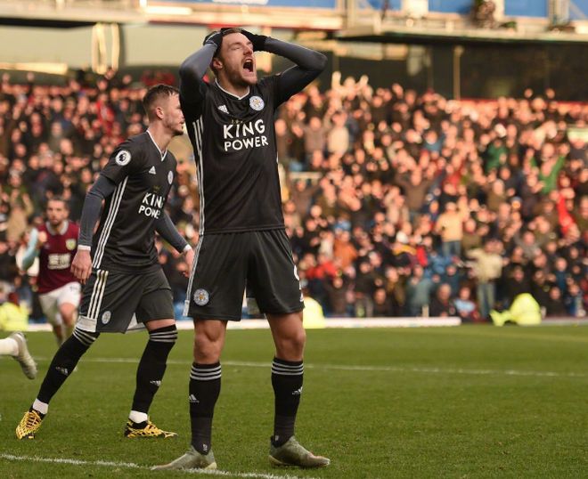 英超劲旅后防漏洞暴露,球队备战调整的简单介绍 英超劲旅后防漏洞暴露,球队备战调整的简单介绍