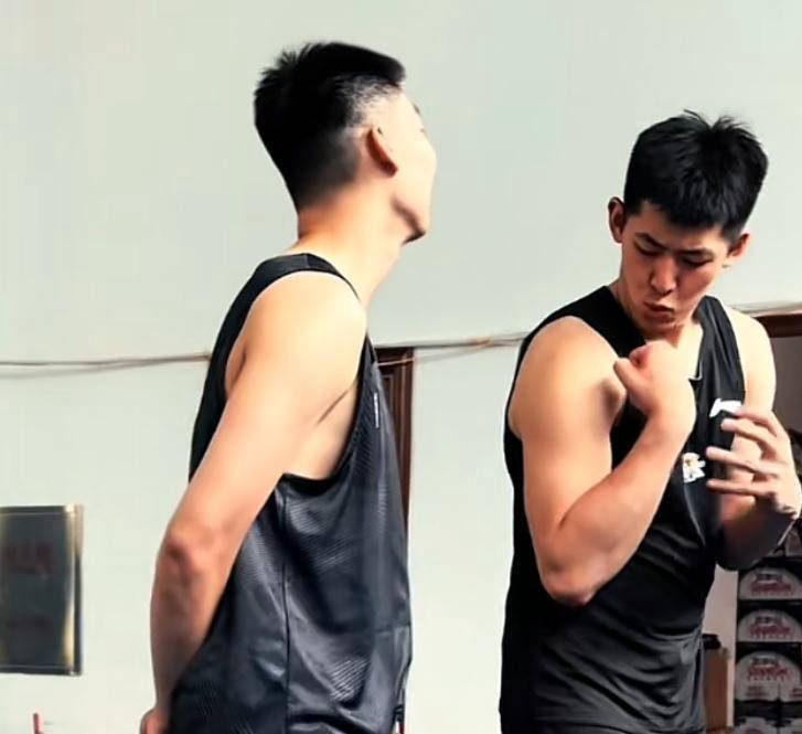 包含球队训练状况曝光!球员状态备战佳的词条 包含球队训练状况曝光!球员状态备战佳的词条