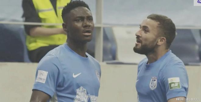 包含罗马新赛季老将突飞猛进，带领球队逆转取胜排名榜首的词条