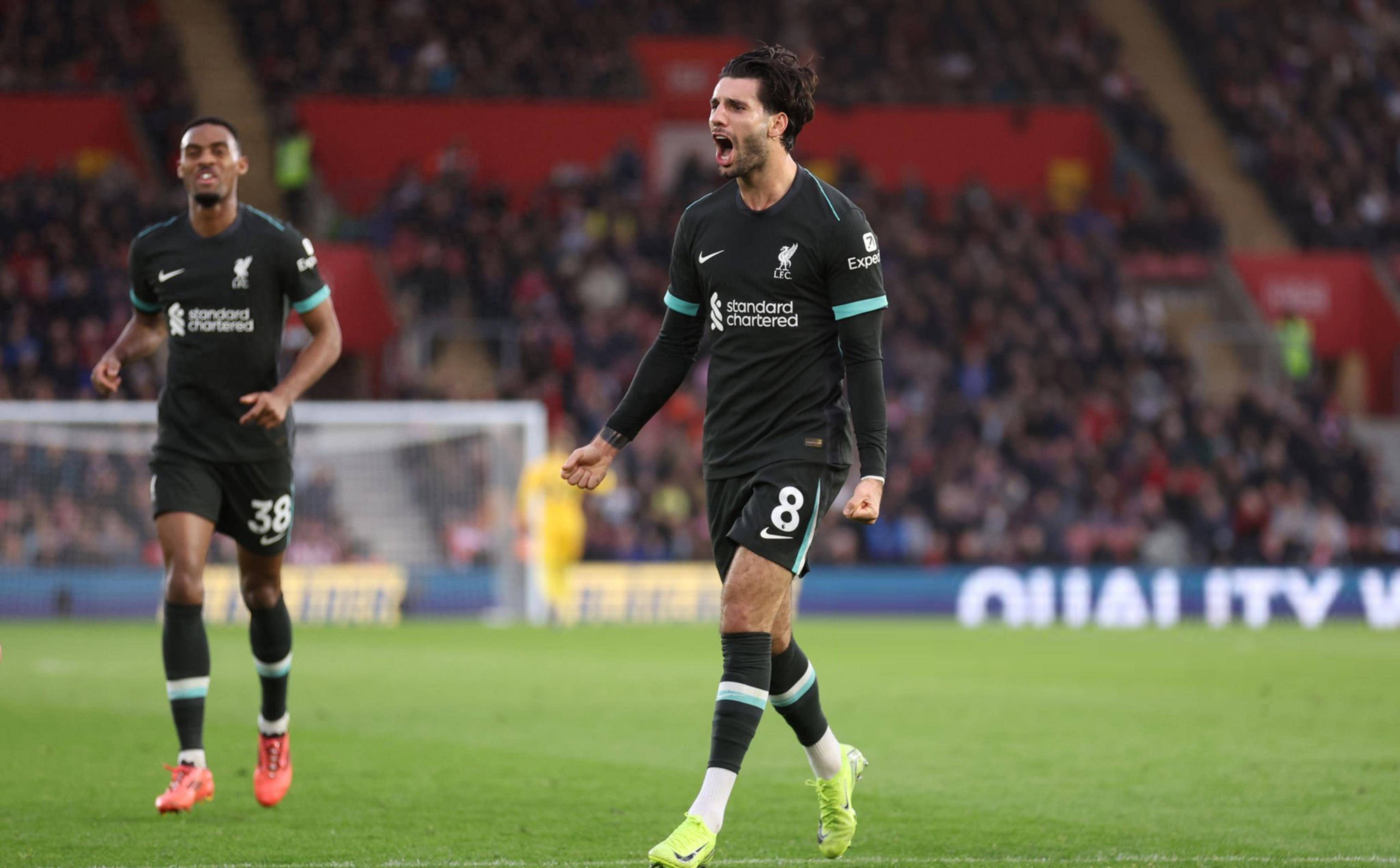 红军逆转战胜武装皇马,萨拉赫造点并斩两球的简单介绍 红军逆转战胜武装皇马,萨拉赫造点并斩两球的简单介绍