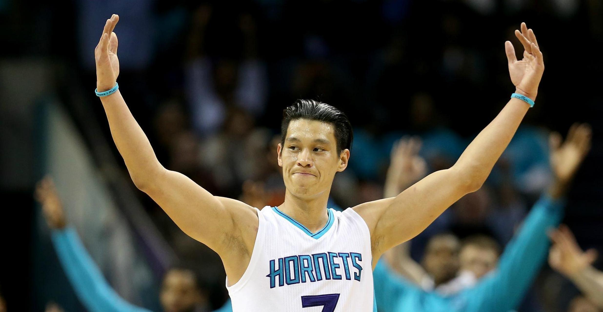 开云官网-林书豪重返球场，带领球队走向胜利的简单介绍