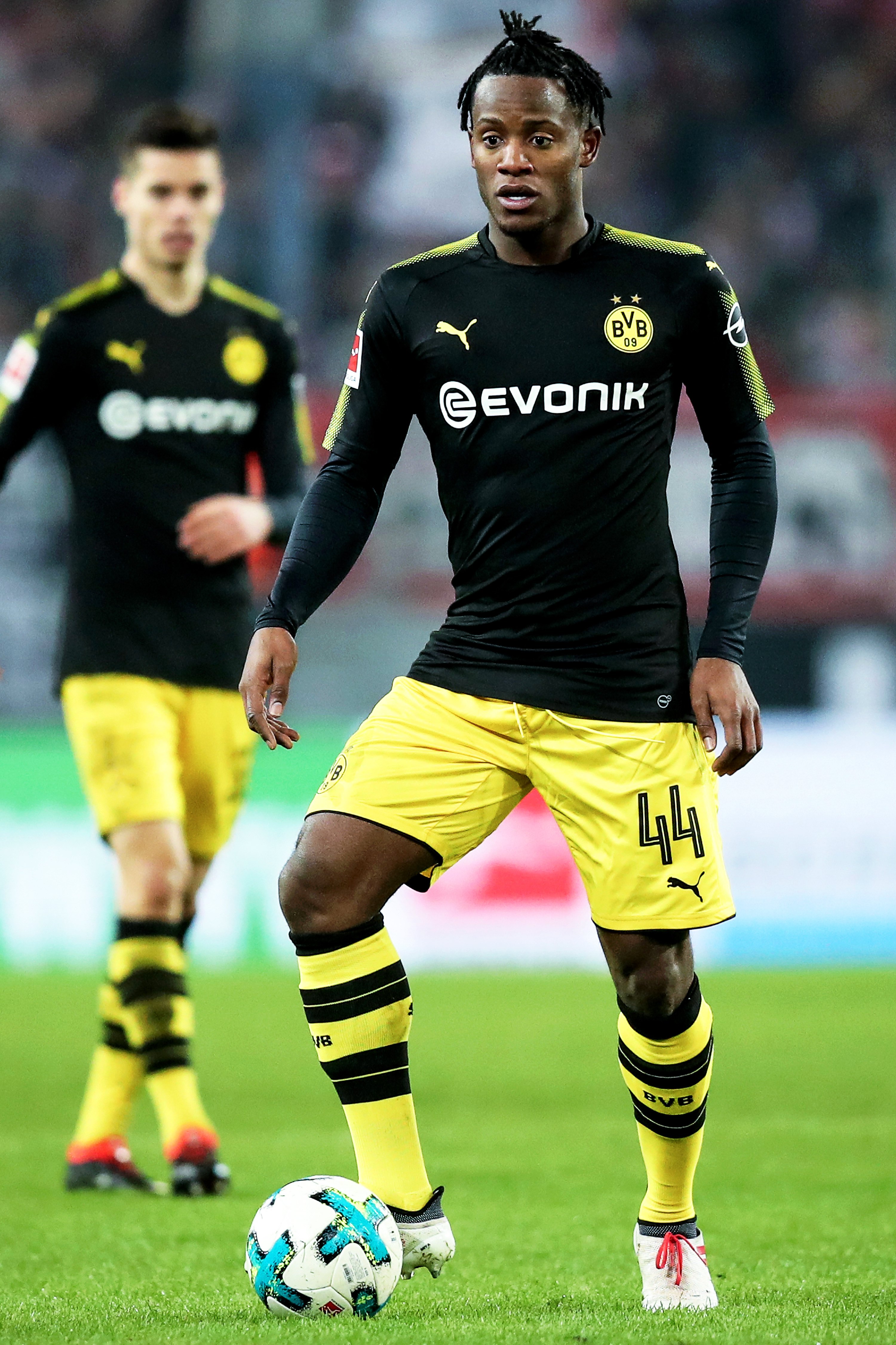 开云体育入口-多特蒙德逆转科隆，埃尔林格攻入绝杀球