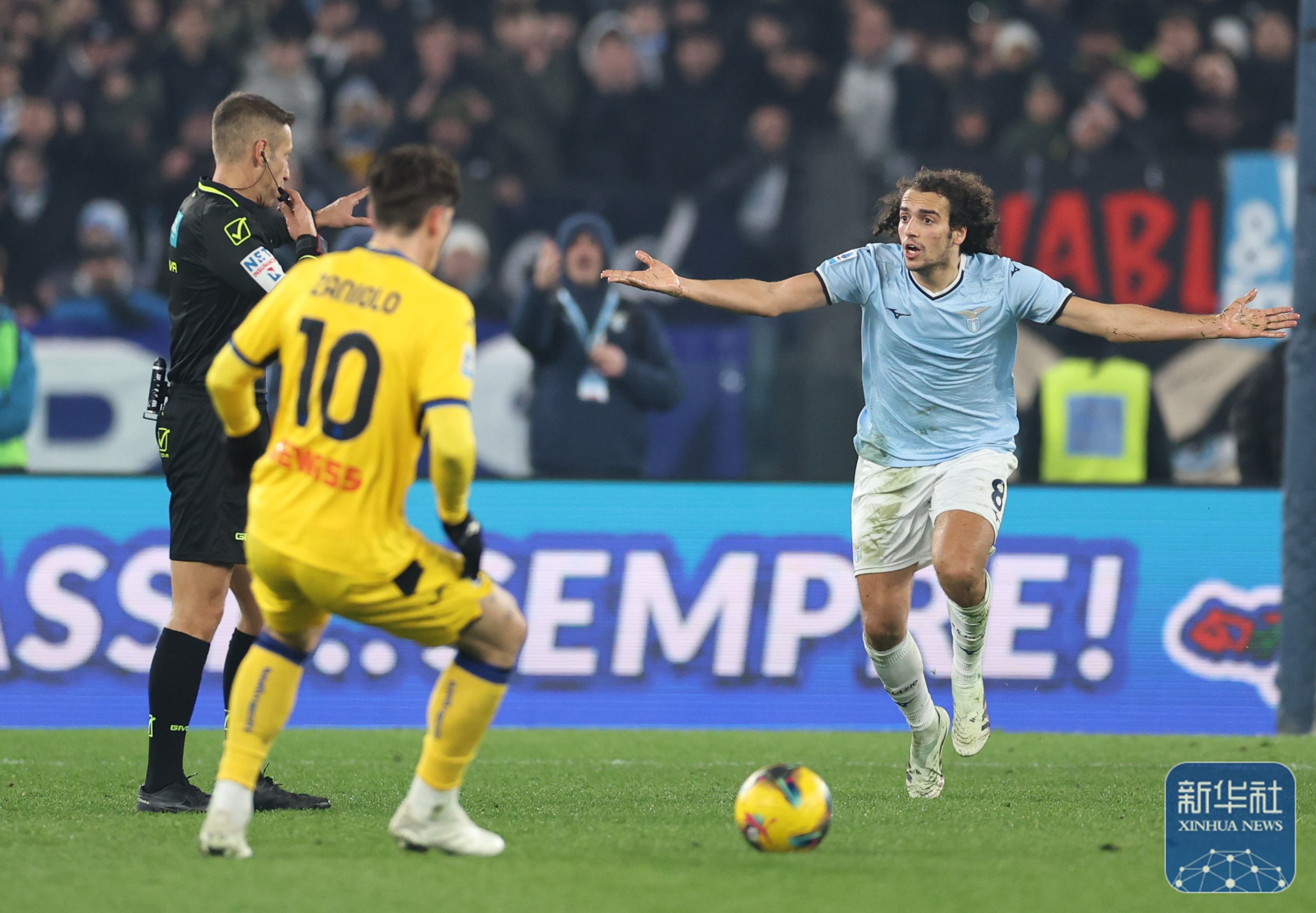 开云体育下载-亚特兰大客场完成绝地反击，力挫对手的简单介绍