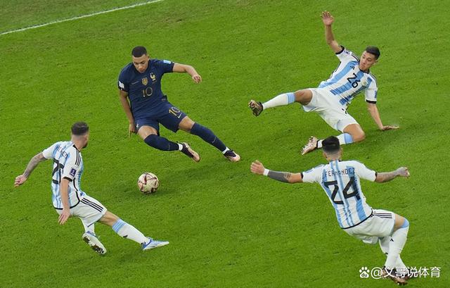 南美球队挺进淘汰赛，冲击冠军宝座