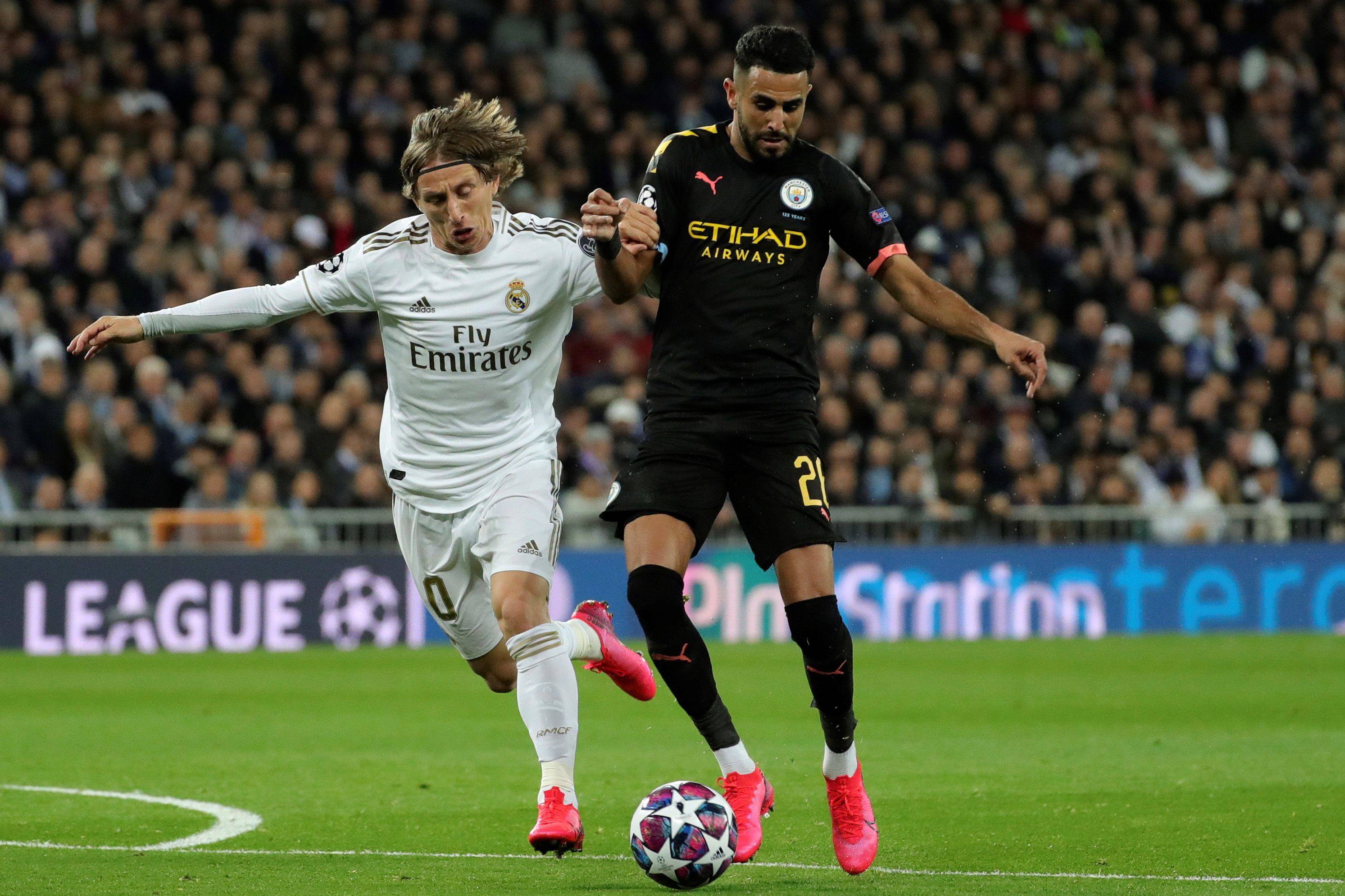 皇家马德里大胜对手,小组战绩持续攀升 皇家马德里大胜对手,小组战绩持续攀升