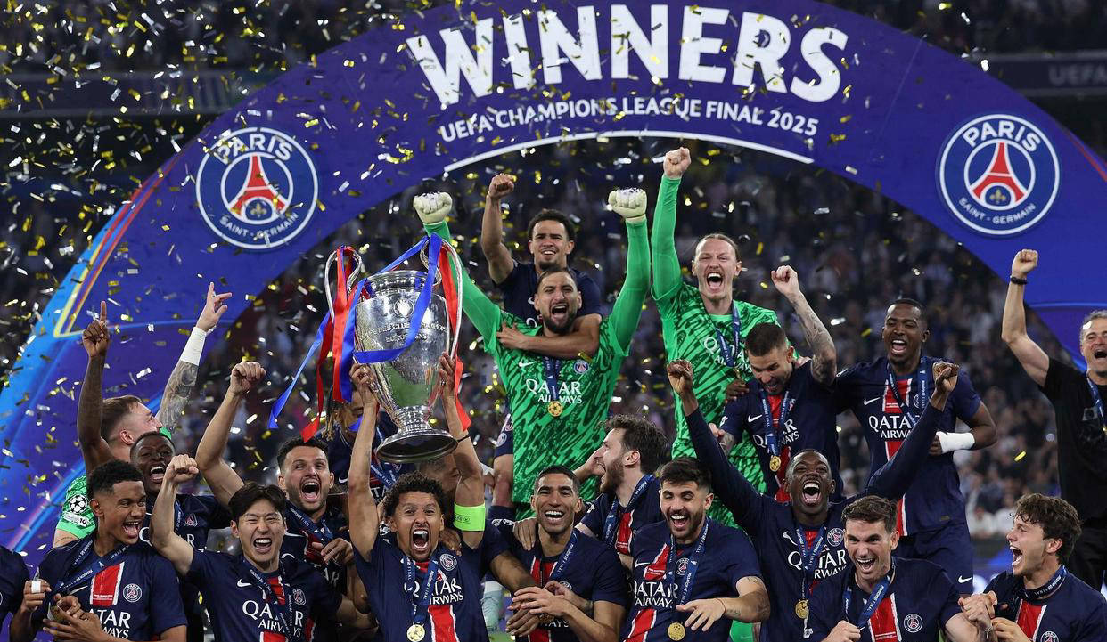 热刺遭遇两连败,欧冠席位岌岌可危 热刺遭遇两连败,欧冠席位岌岌可危