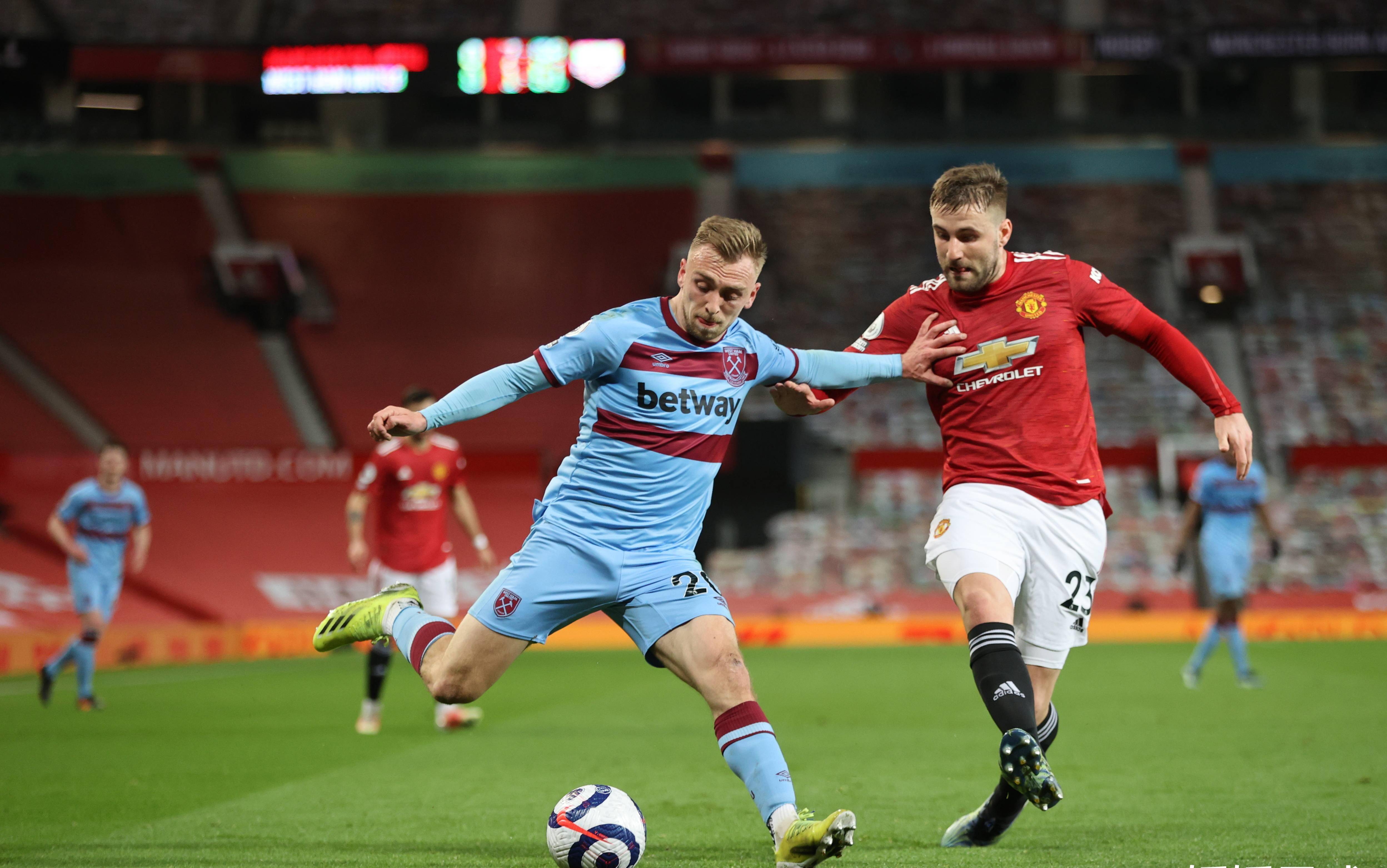 开云平台-切尔西大胜南安普顿，提升英超排名的简单介绍