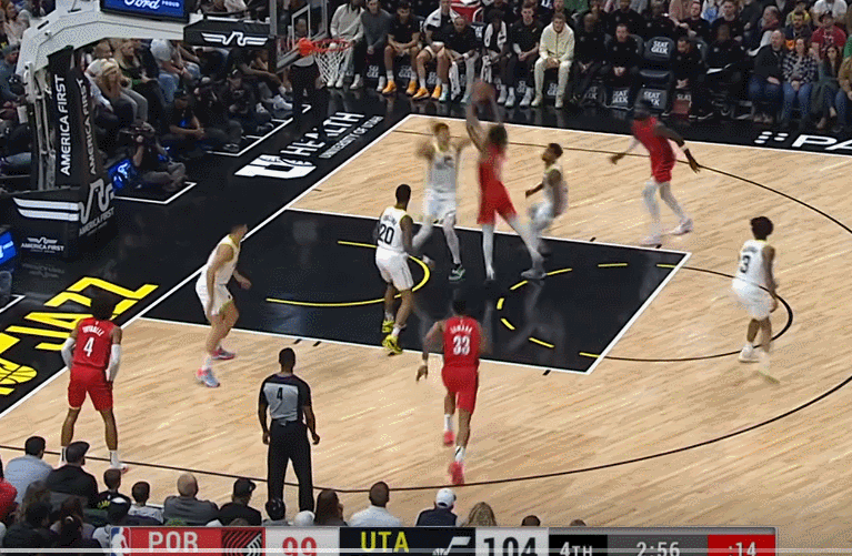 开云体育官方网站-美国男篮翻盘火箭，丹尼·格林关键制胜的简单介绍