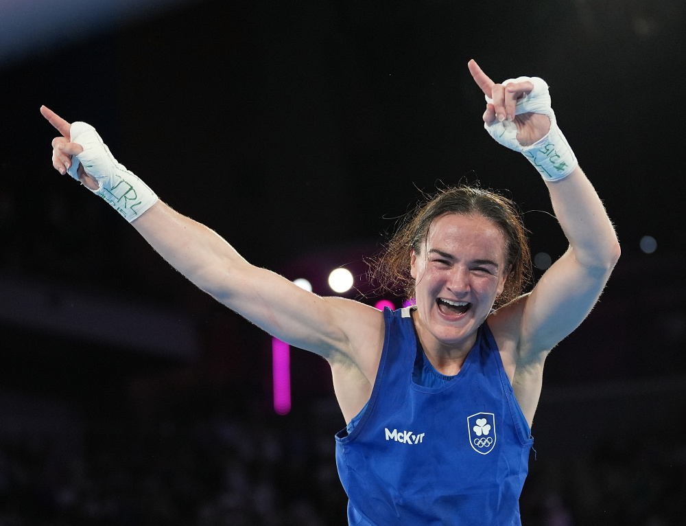 拳击明星选手受伤退赛,引发热议的简单介绍 拳击明星选手受伤退赛,引发热议的简单介绍